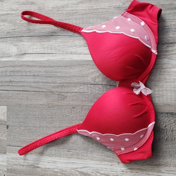 VICTORIA'S SECRET FABULOUS PLUNGE BRA SZ 32B FOR VALENTINE'S - Picture 1 of 9